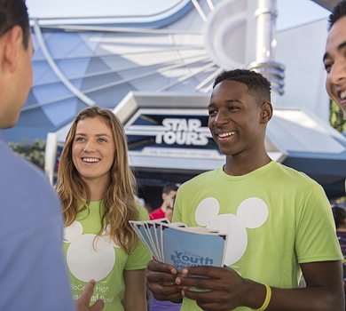 Disney Youth Education Series Provides Hands-On Learning at Disney Parks